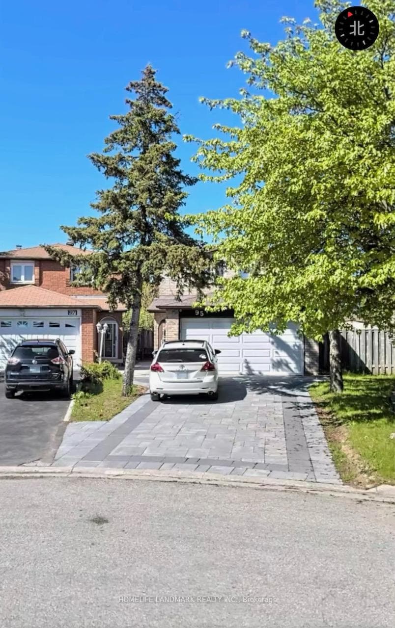 95 Dunbar Crescent photo 1