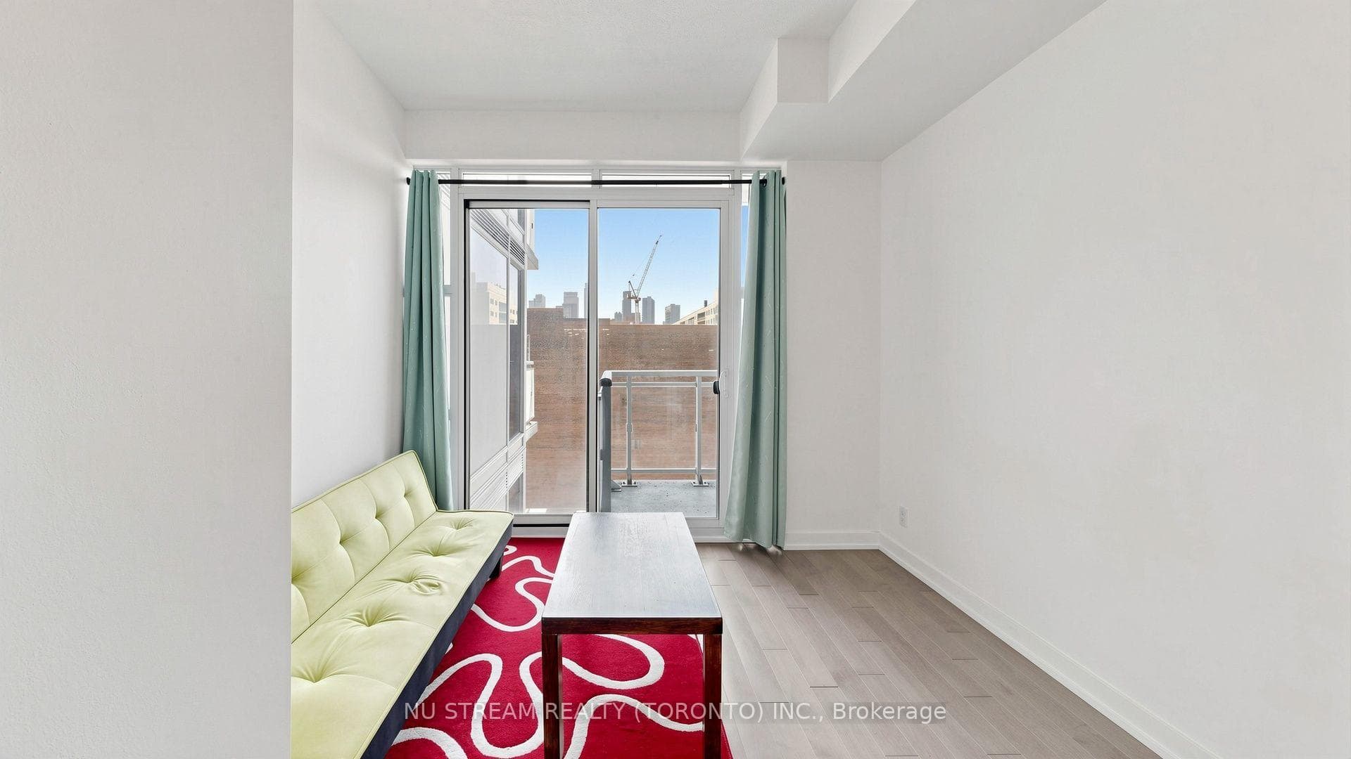10 Willison Square Unit 708 photo 10