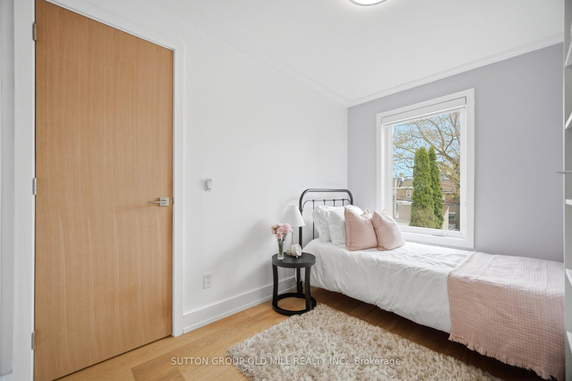 87 Mackay Avenue photo 19