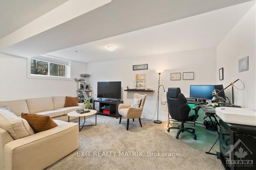 325 TWILIGHT Avenue photo 26