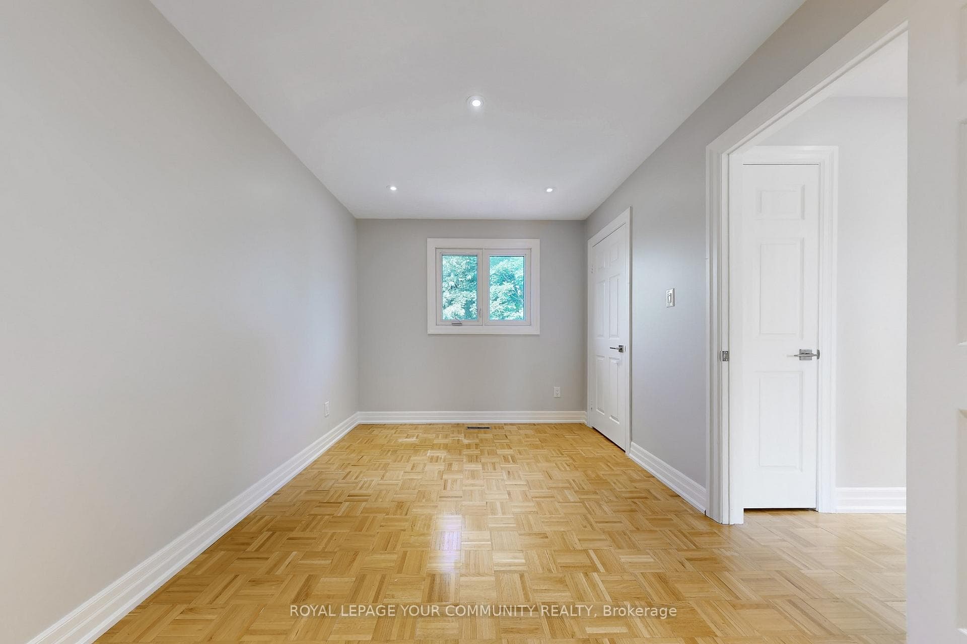 51 Houseman Crescent Unit Main Floor photo 41