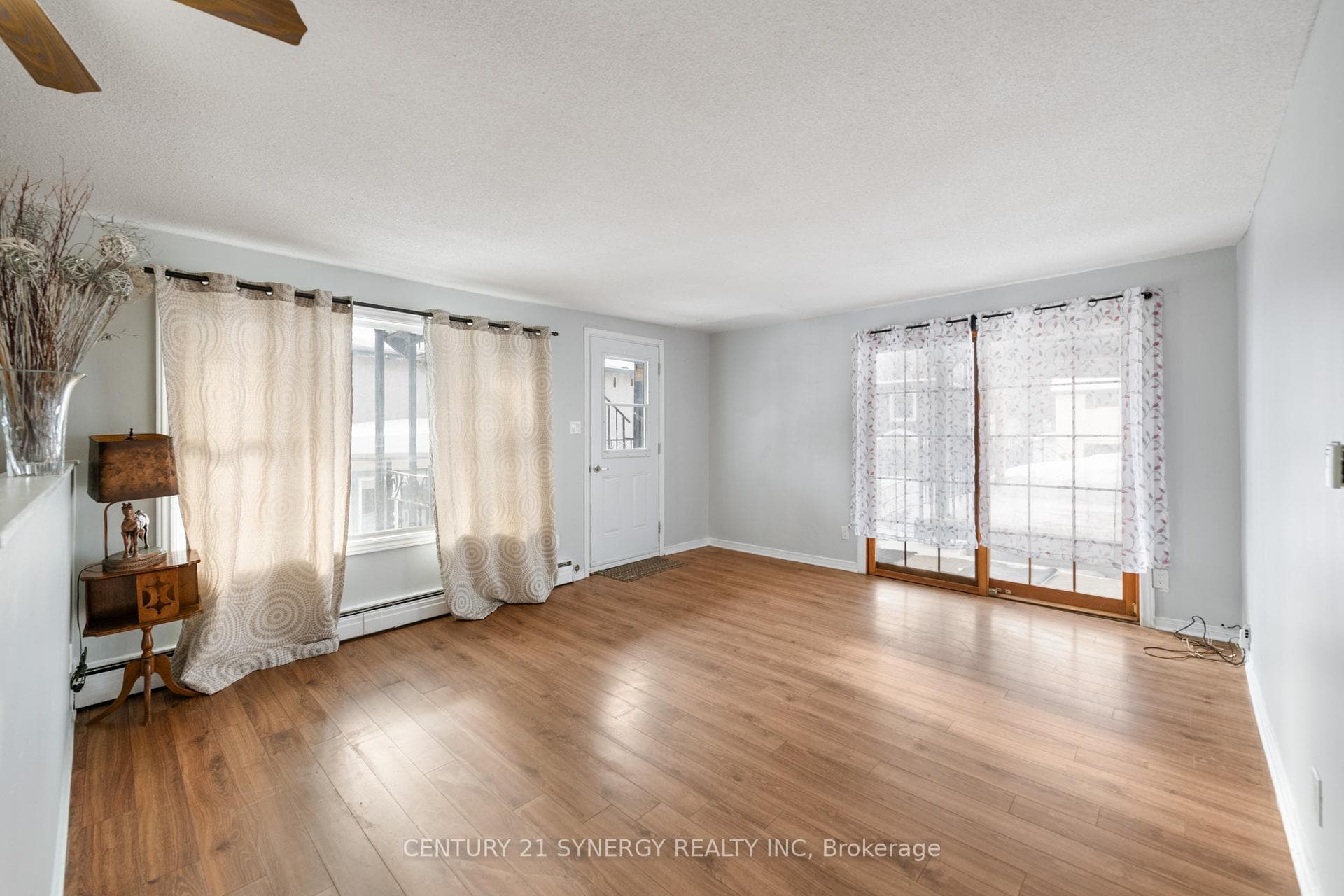 269 Lalemant Street Unit A photo 4