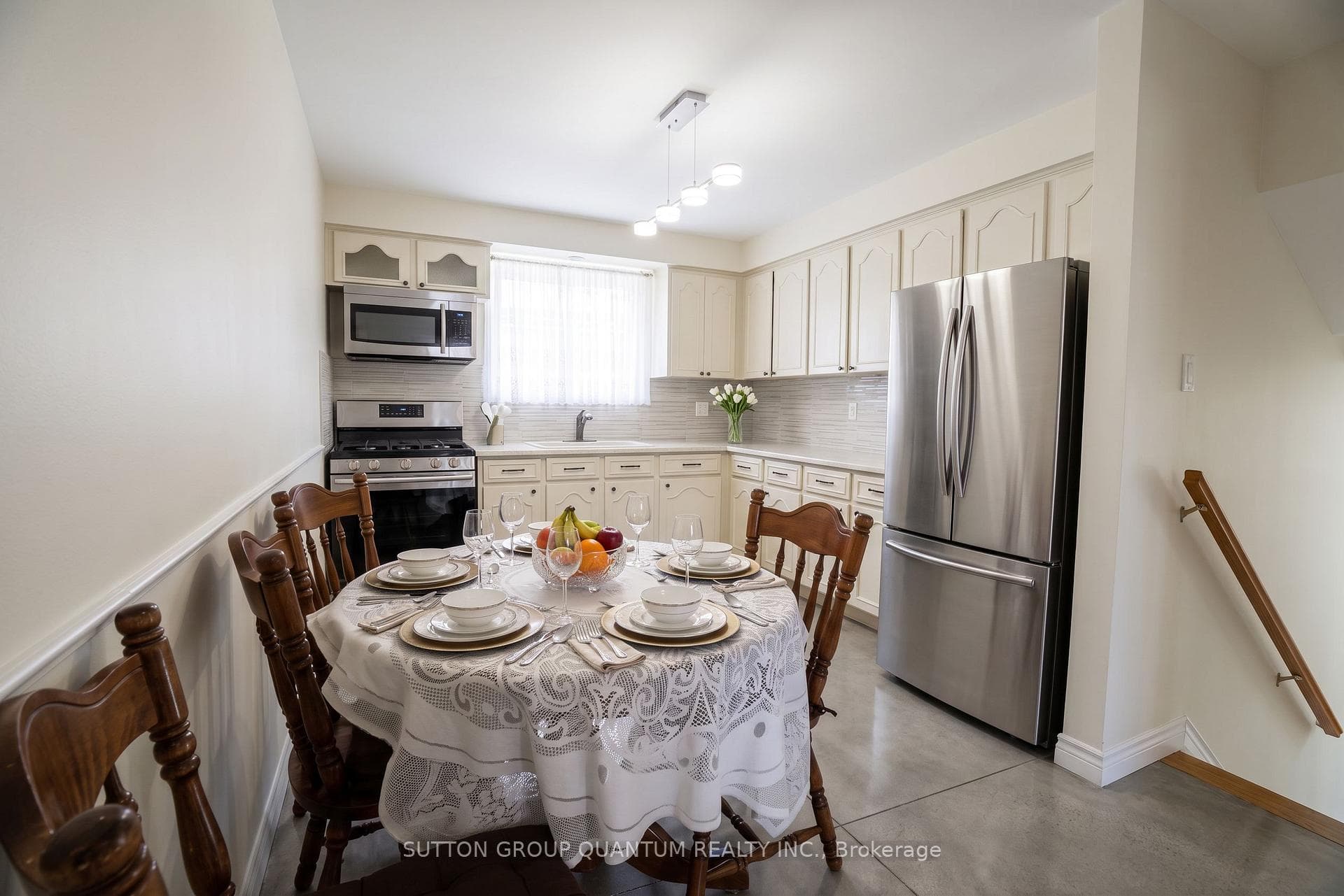 129 Margaret Avenue photo 14