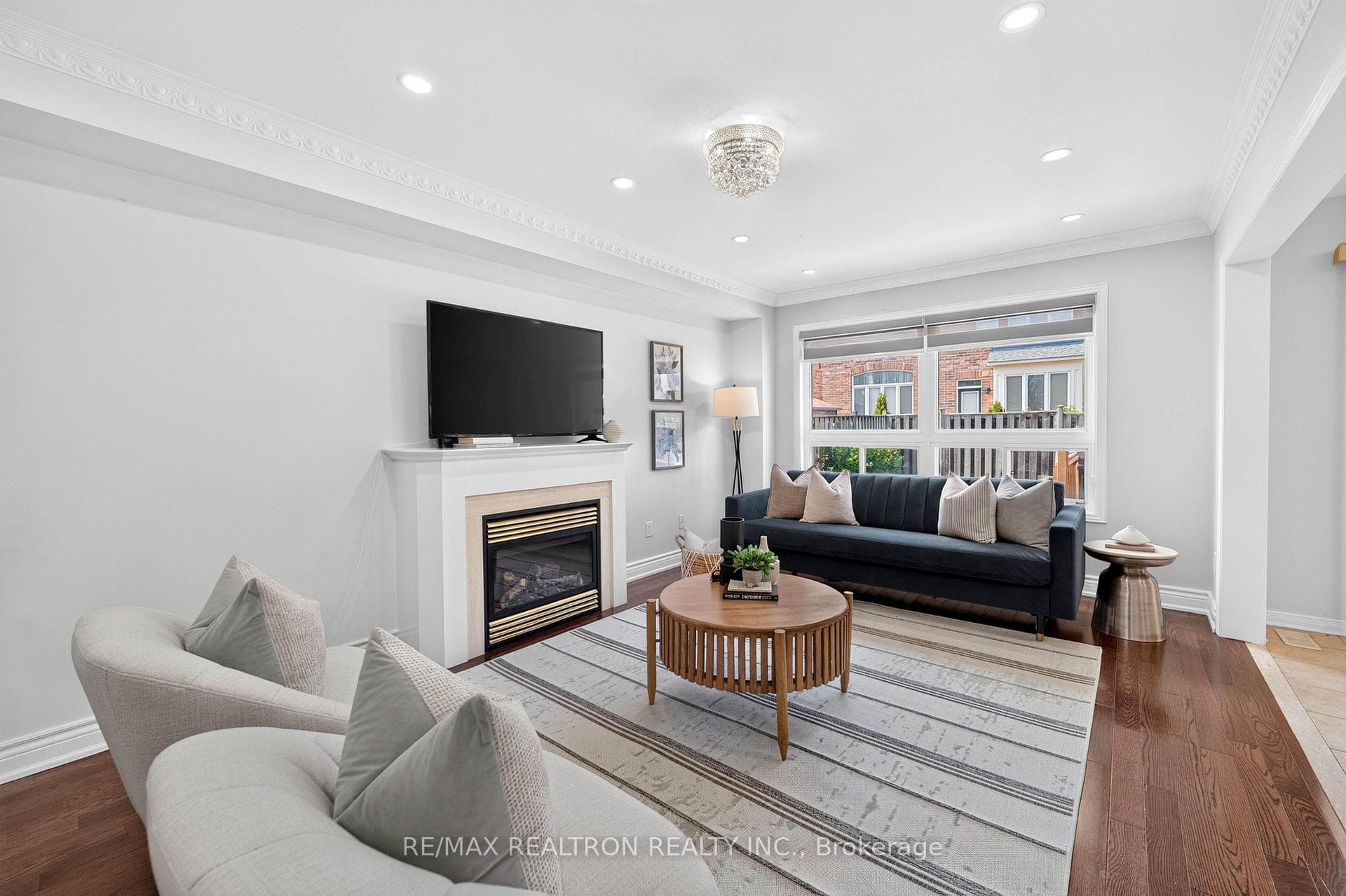 18 Sivyer Crescent photo 6