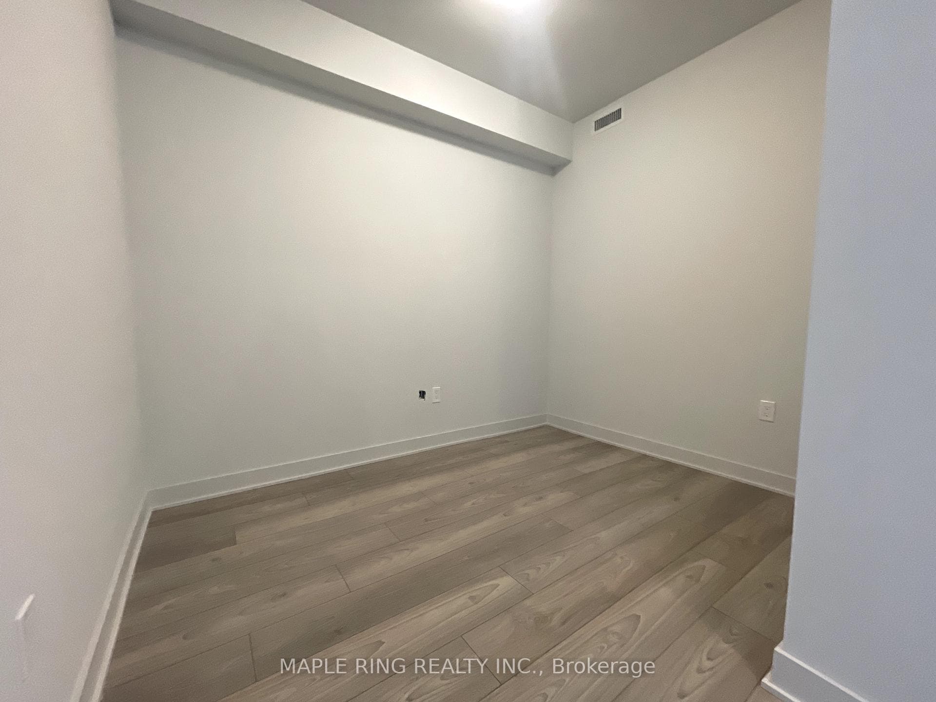 2920 Highway 7 Road Unit 4107 photo 2