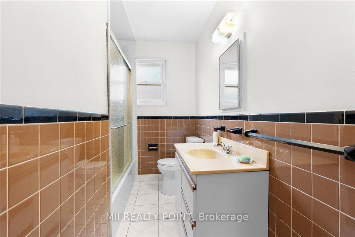 4 PC Bath