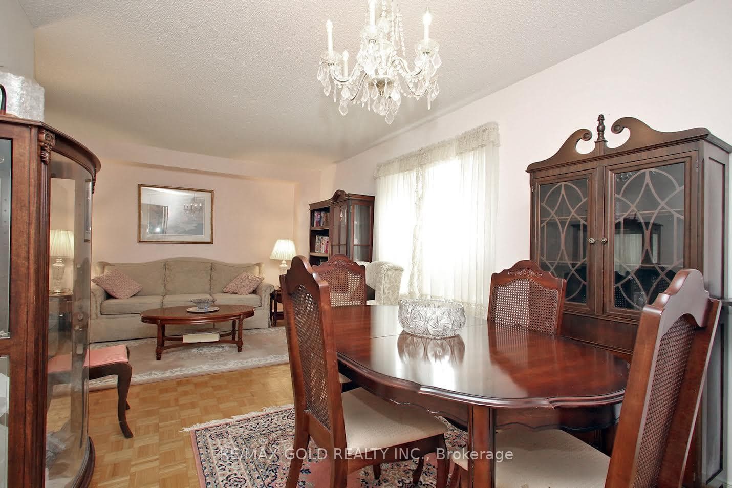 65 Cheviot Crescent photo 15