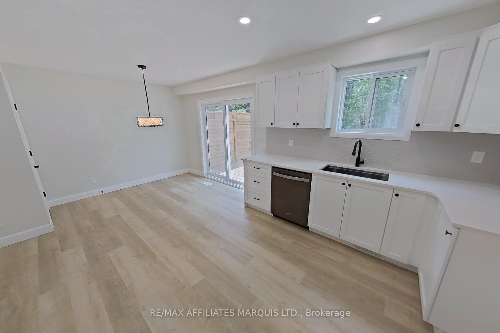57 Farran Drive photo 5