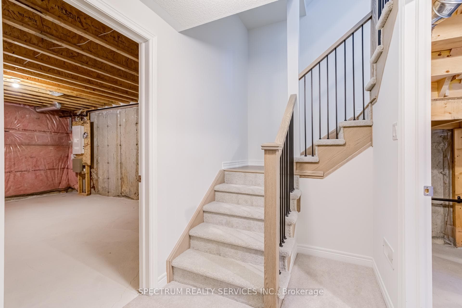77 Muzzo Drive photo 42