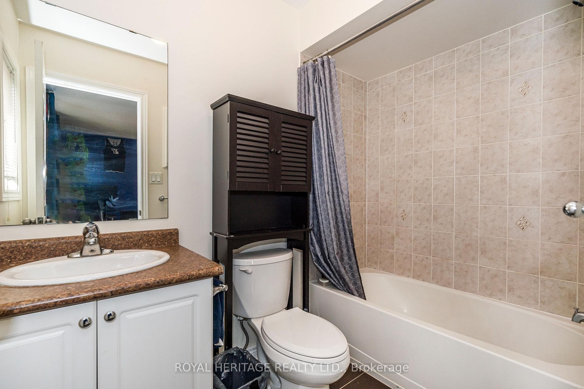 179 Glenabbey Drive photo 31