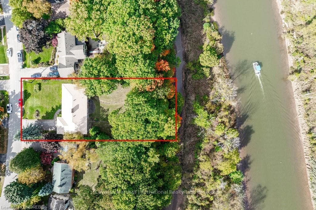 293 RIVER SIDE Drive photo 1