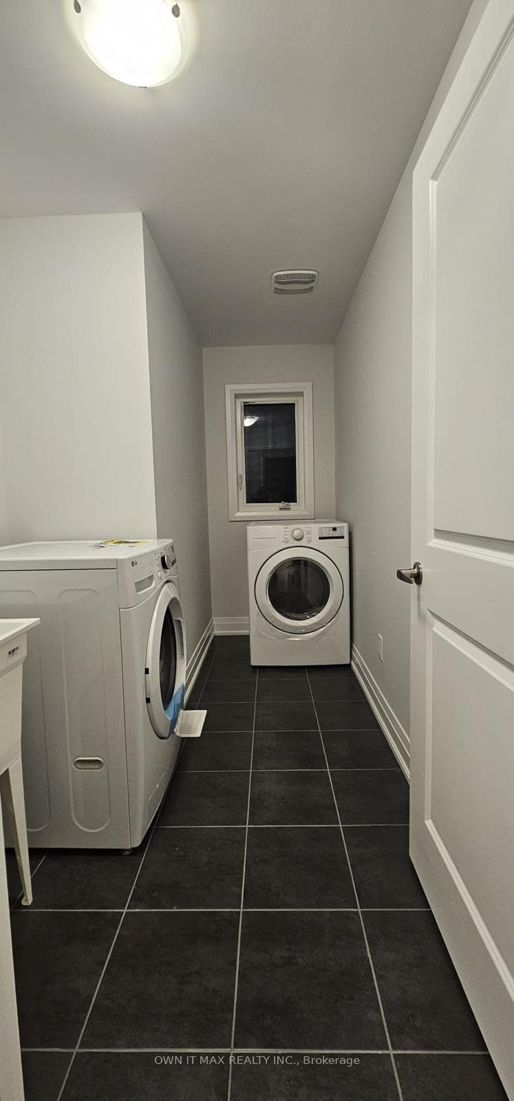 893 KNIGHTS Lane photo 24