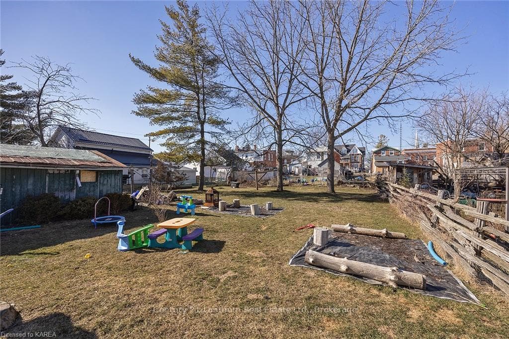 53 MILL Street photo 9