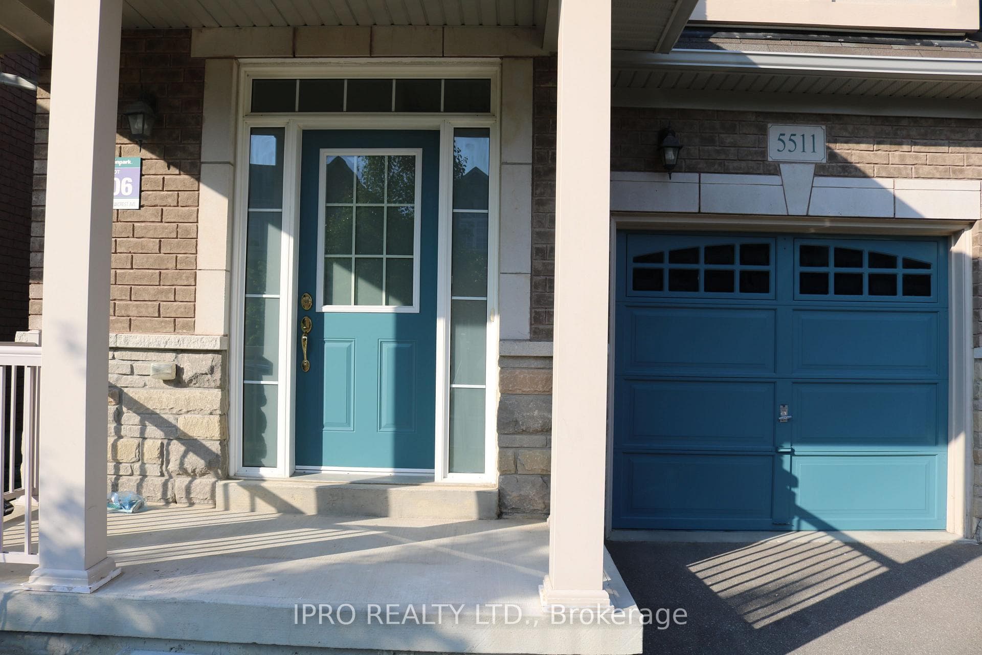 5511 Meadowcrest Avenue photo 3