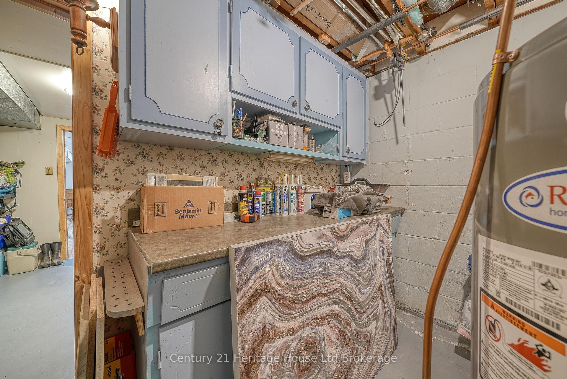 1061 Elora Road photo 49