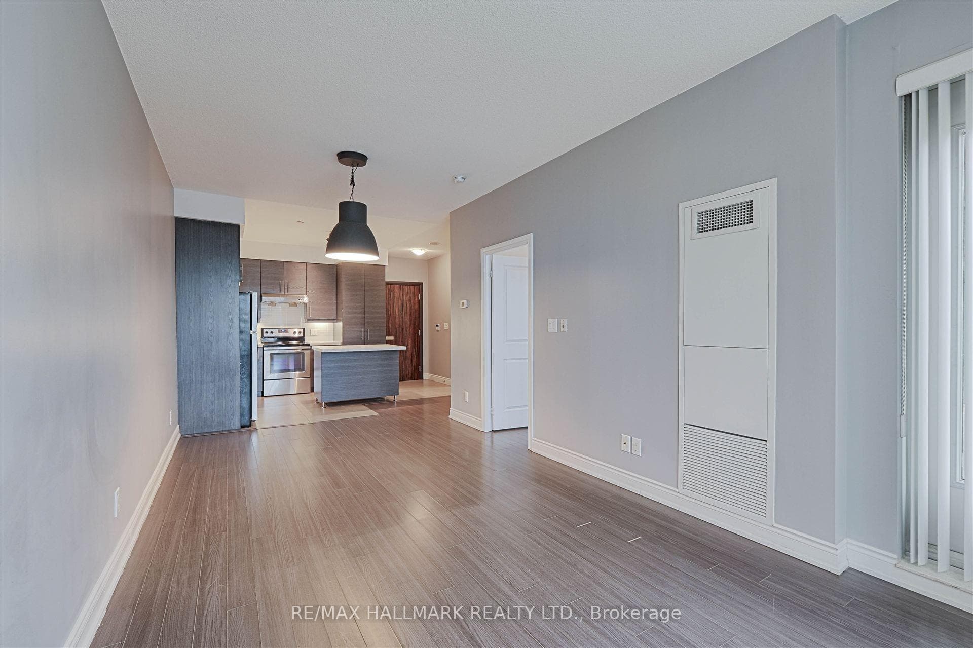 277 South Park Road Unit 110 photo 16