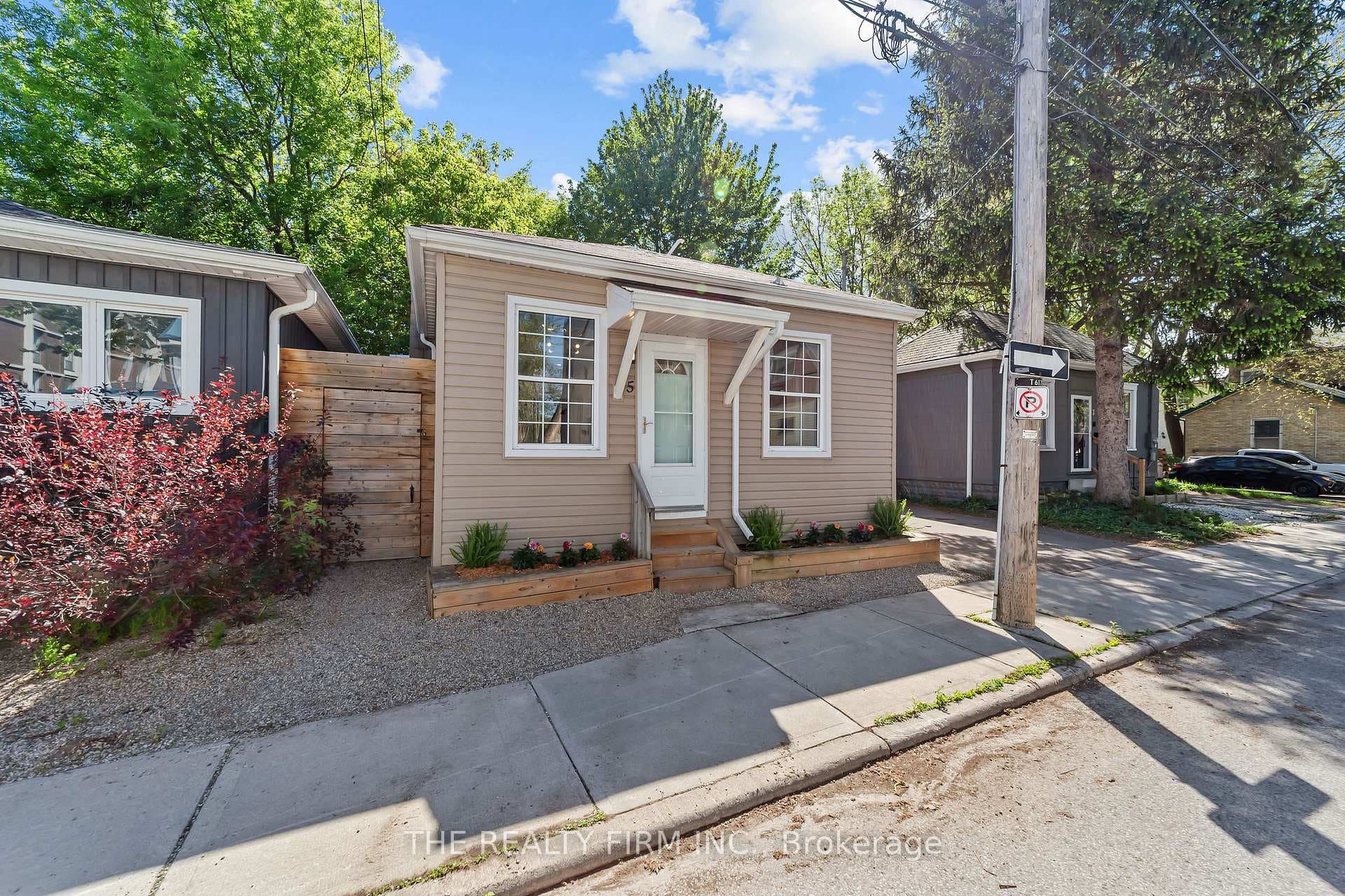 5 Henry Street photo 25