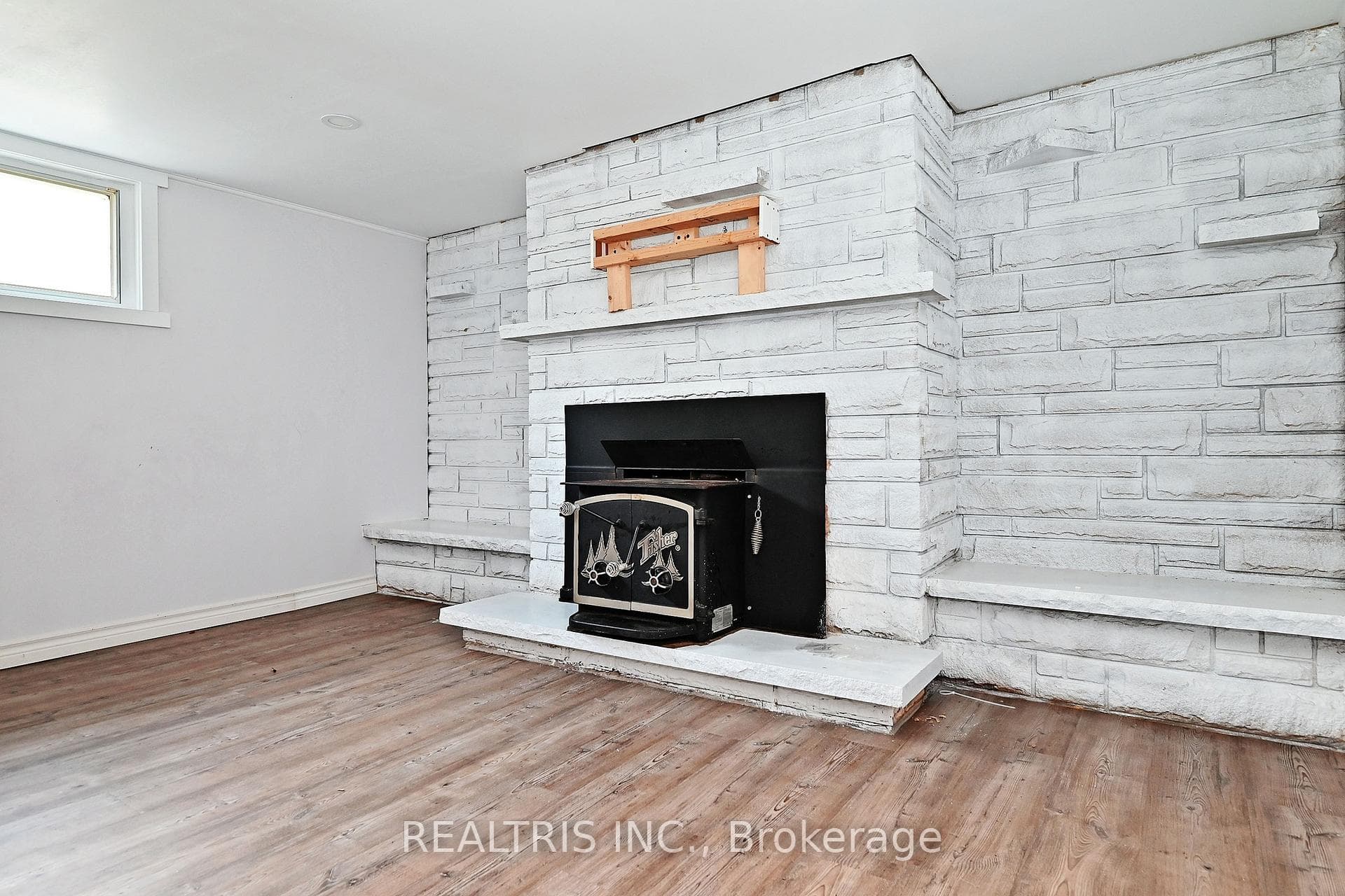 6 Lucerne Place photo 31