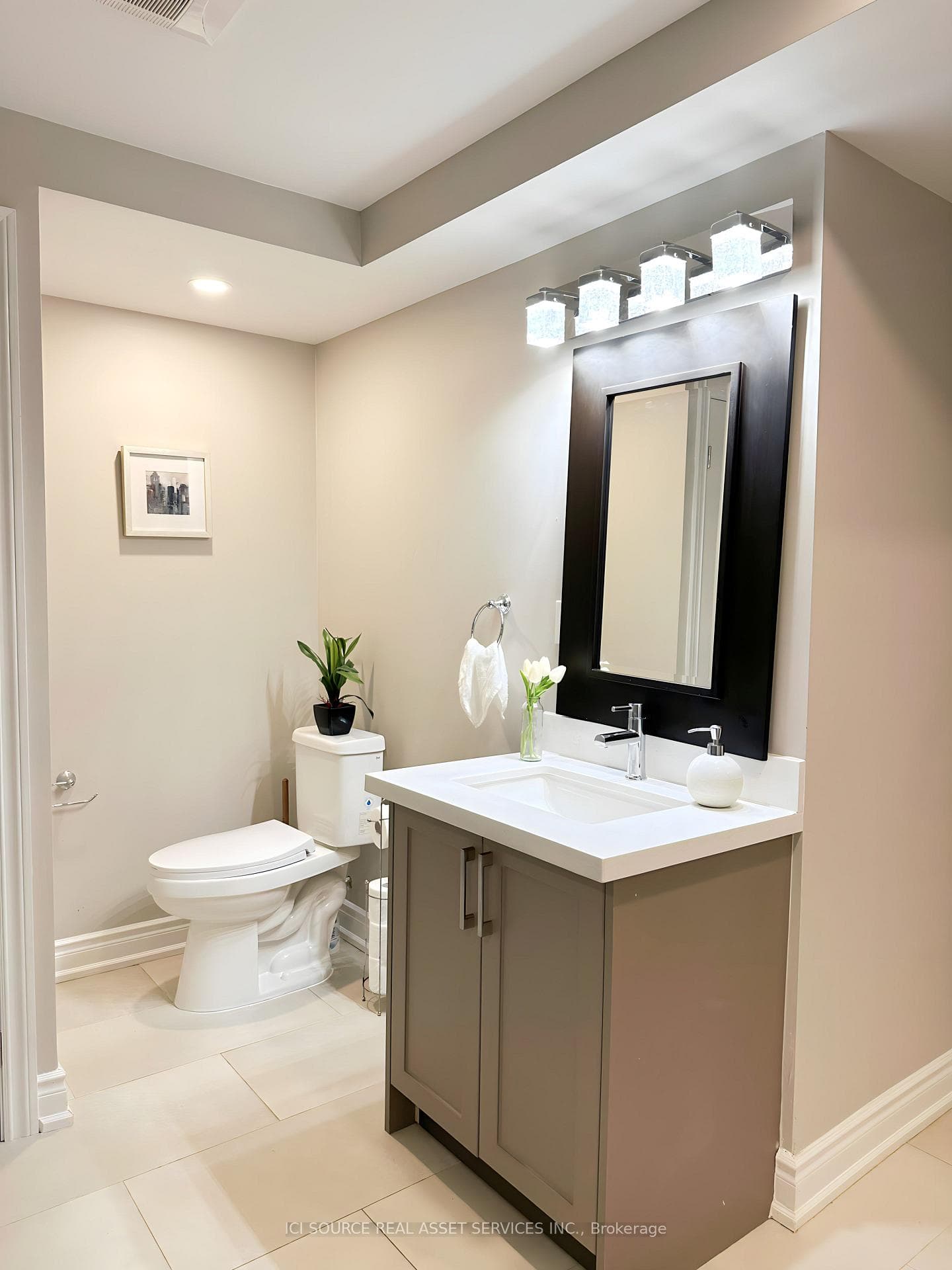 30 York Drive Unit B photo 14