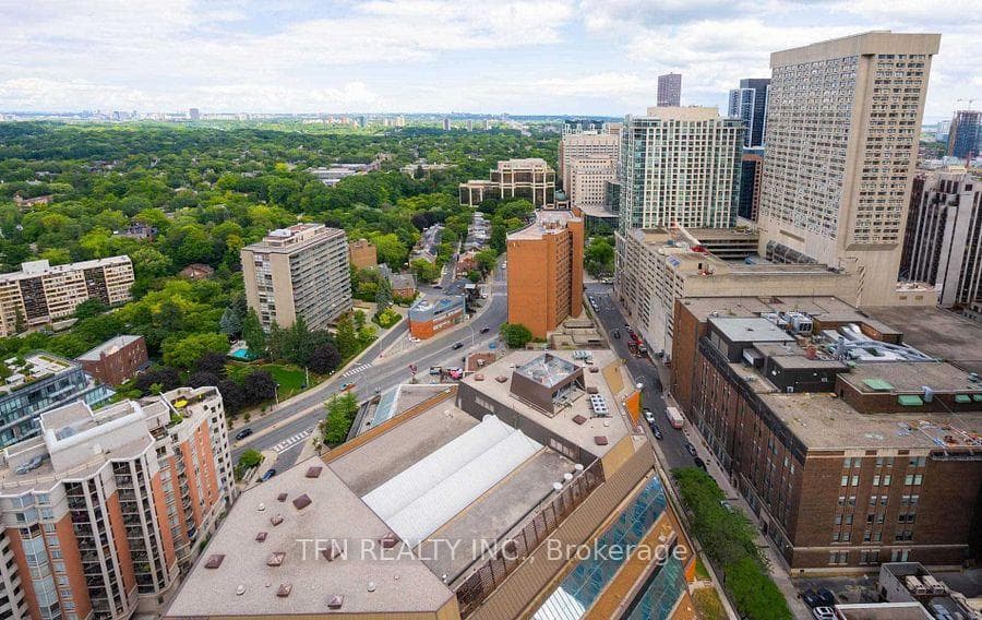 1 Yorkville Avenue Unit 3109 photo 12