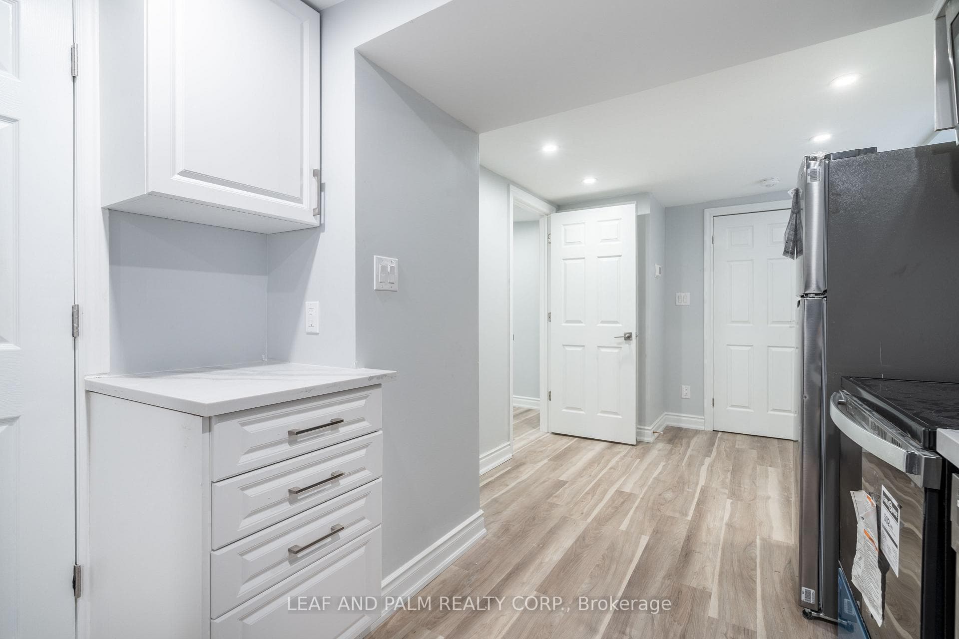 4233 Huron Street Unit B photo 7