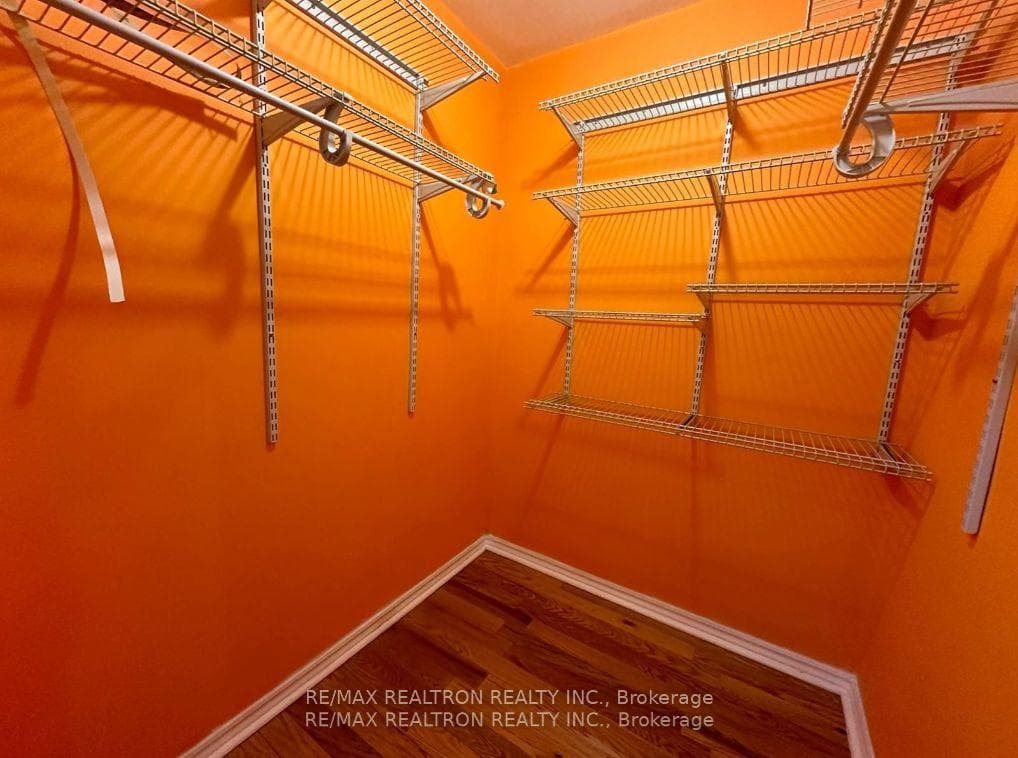 60 Pavane Linkway Way Unit 106 photo 17