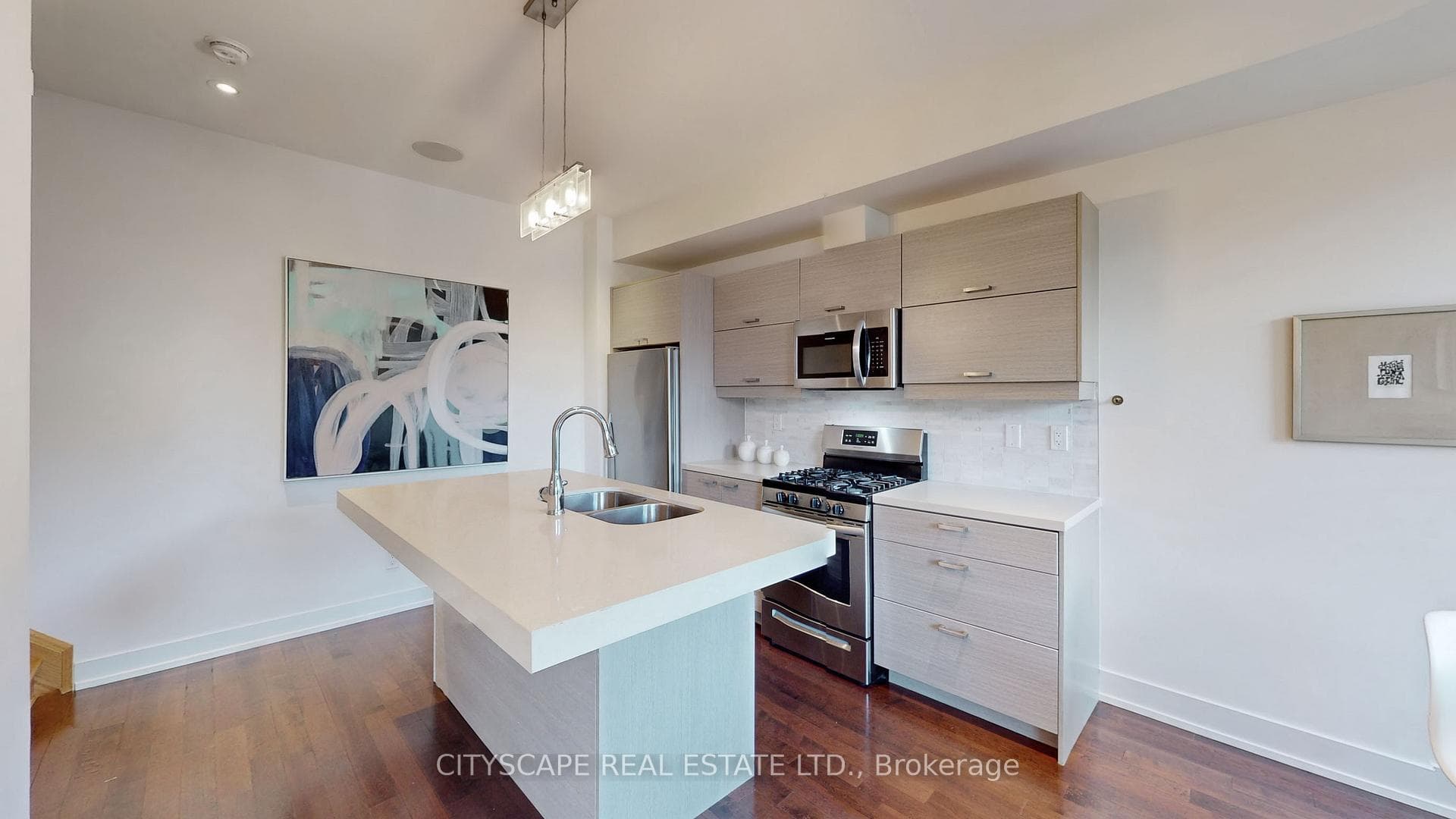 54 Curzon Street Unit 203 photo 11