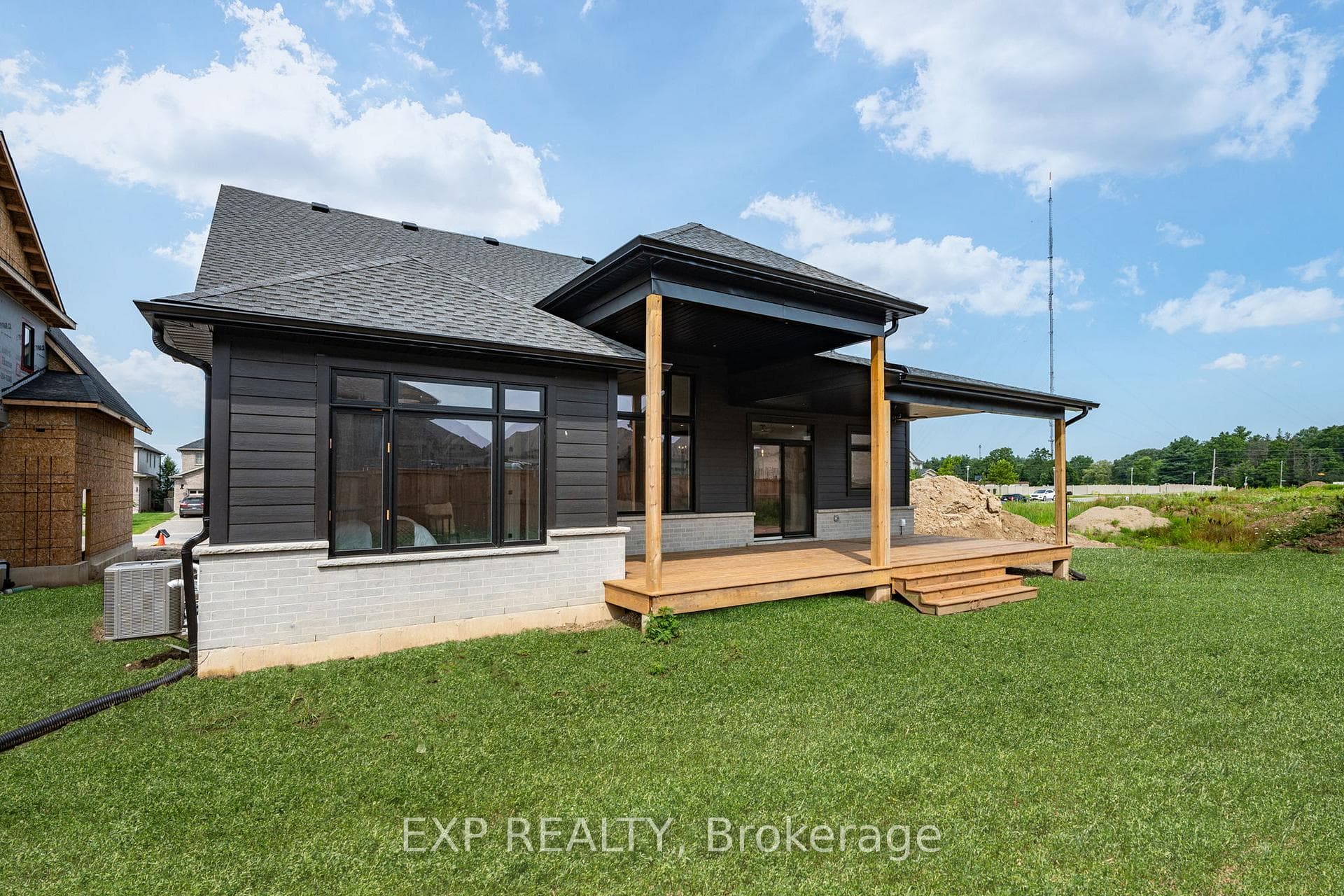 2052 Wickerson Road photo 34