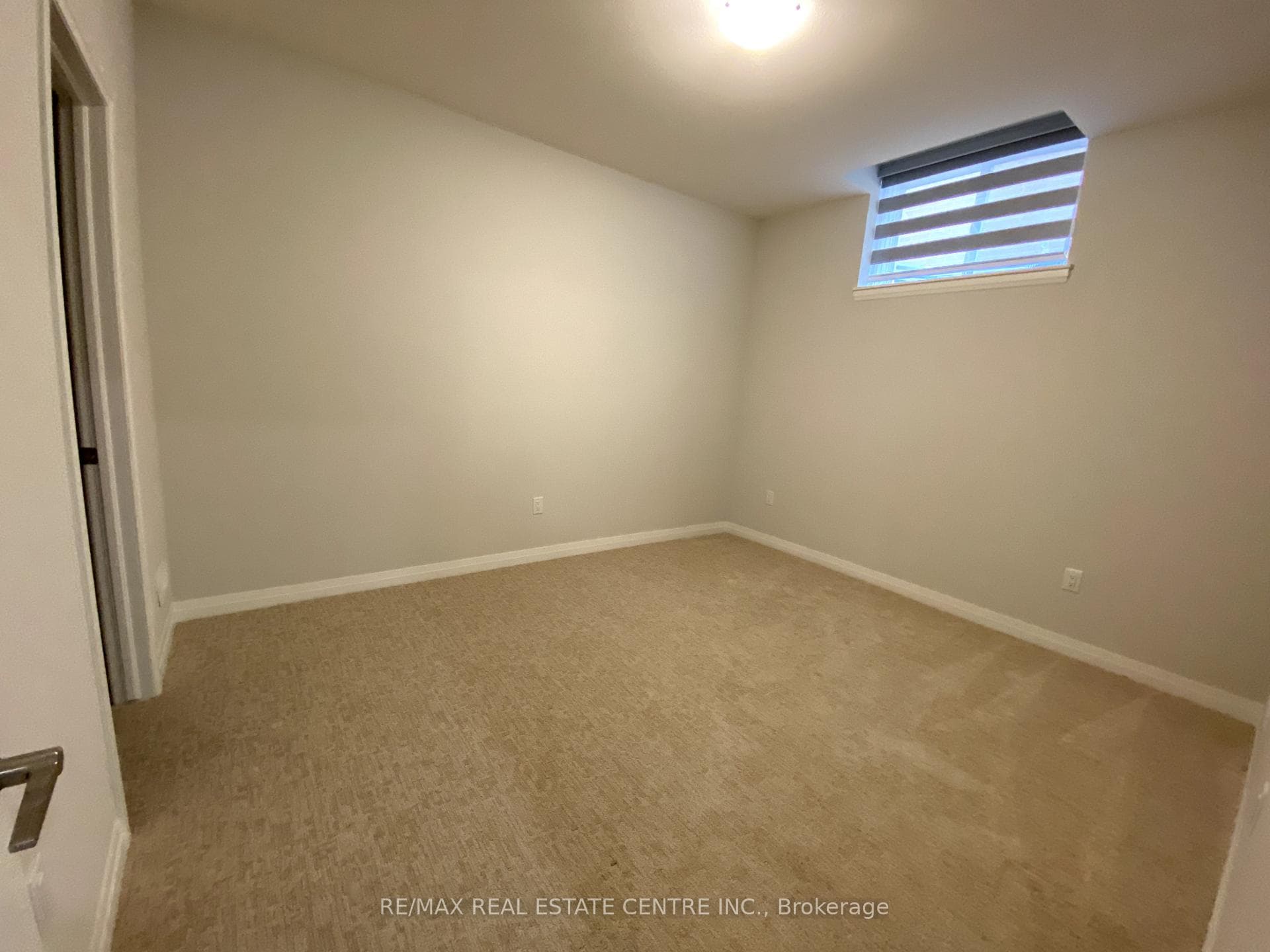 98 Acacia Road photo 5