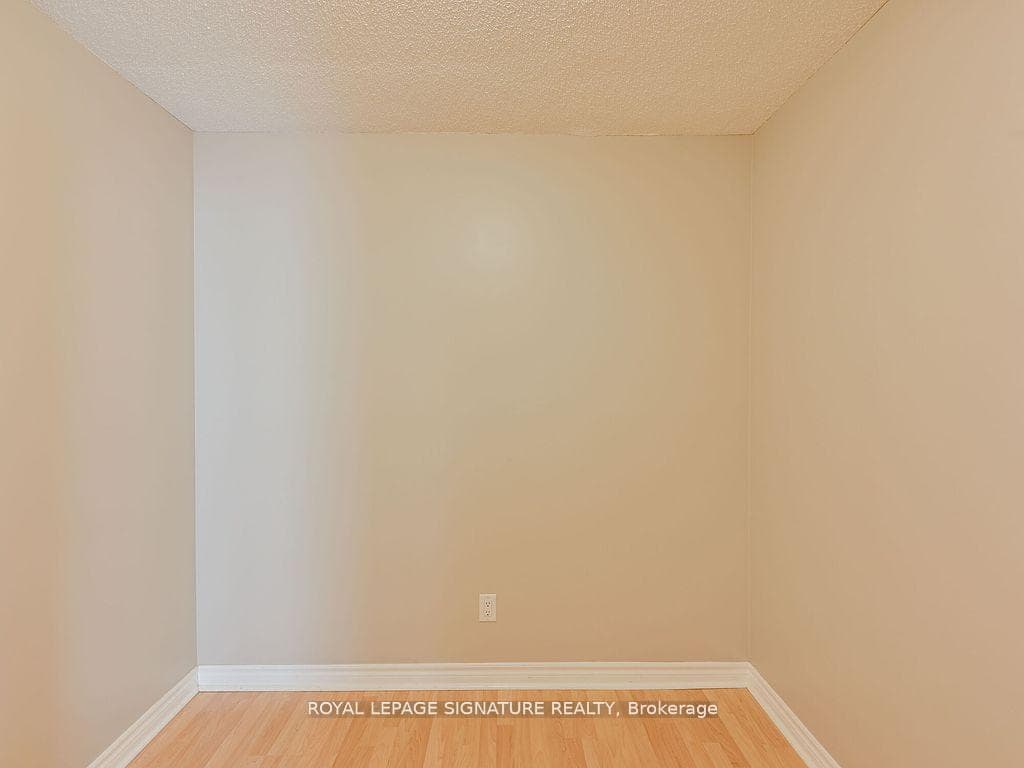 3880 Duke Of York Boulevard Unit 2501 photo 34