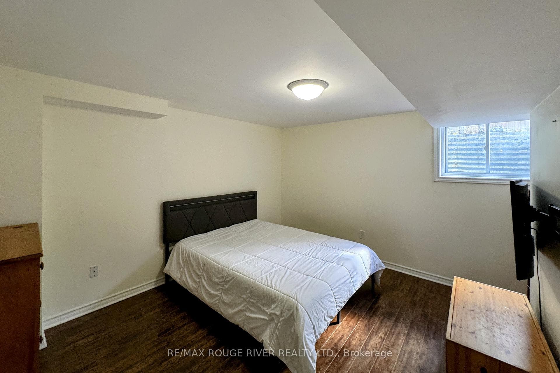 1626 Arcadia Square photo 19