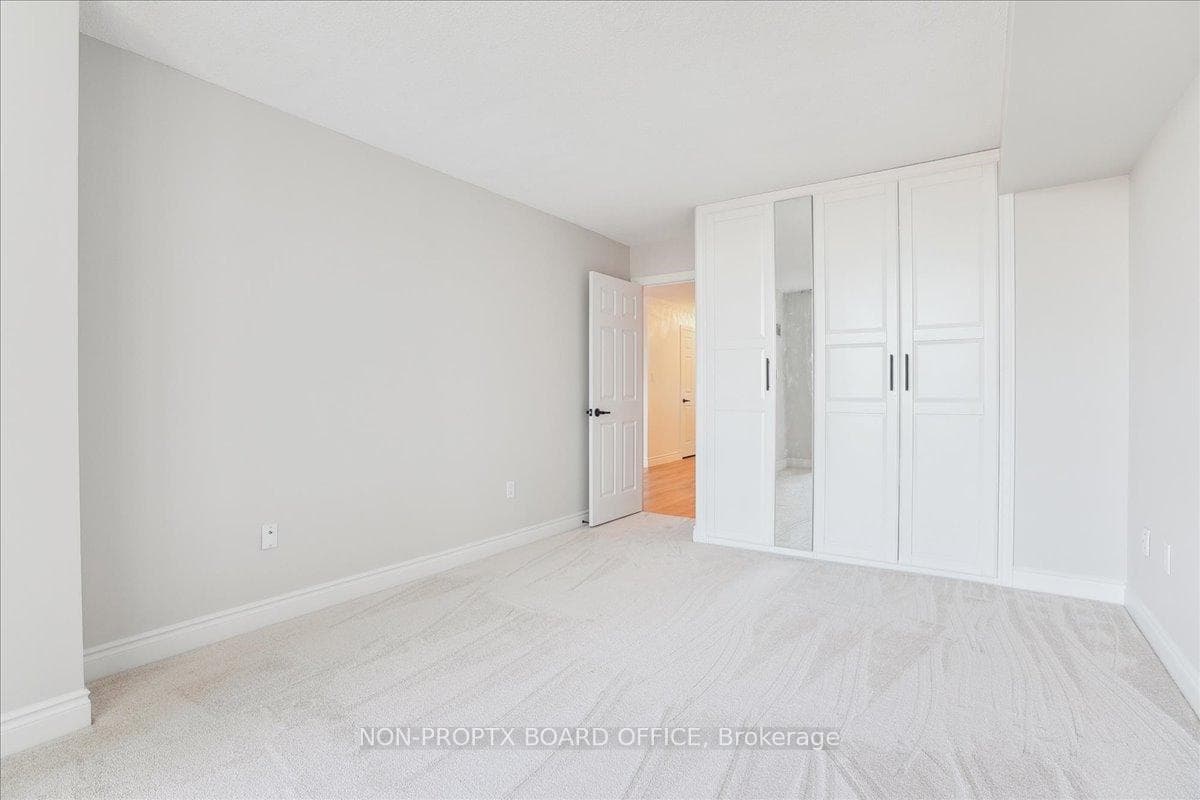 5070 Pinedale Avenue Unit 502 photo 31