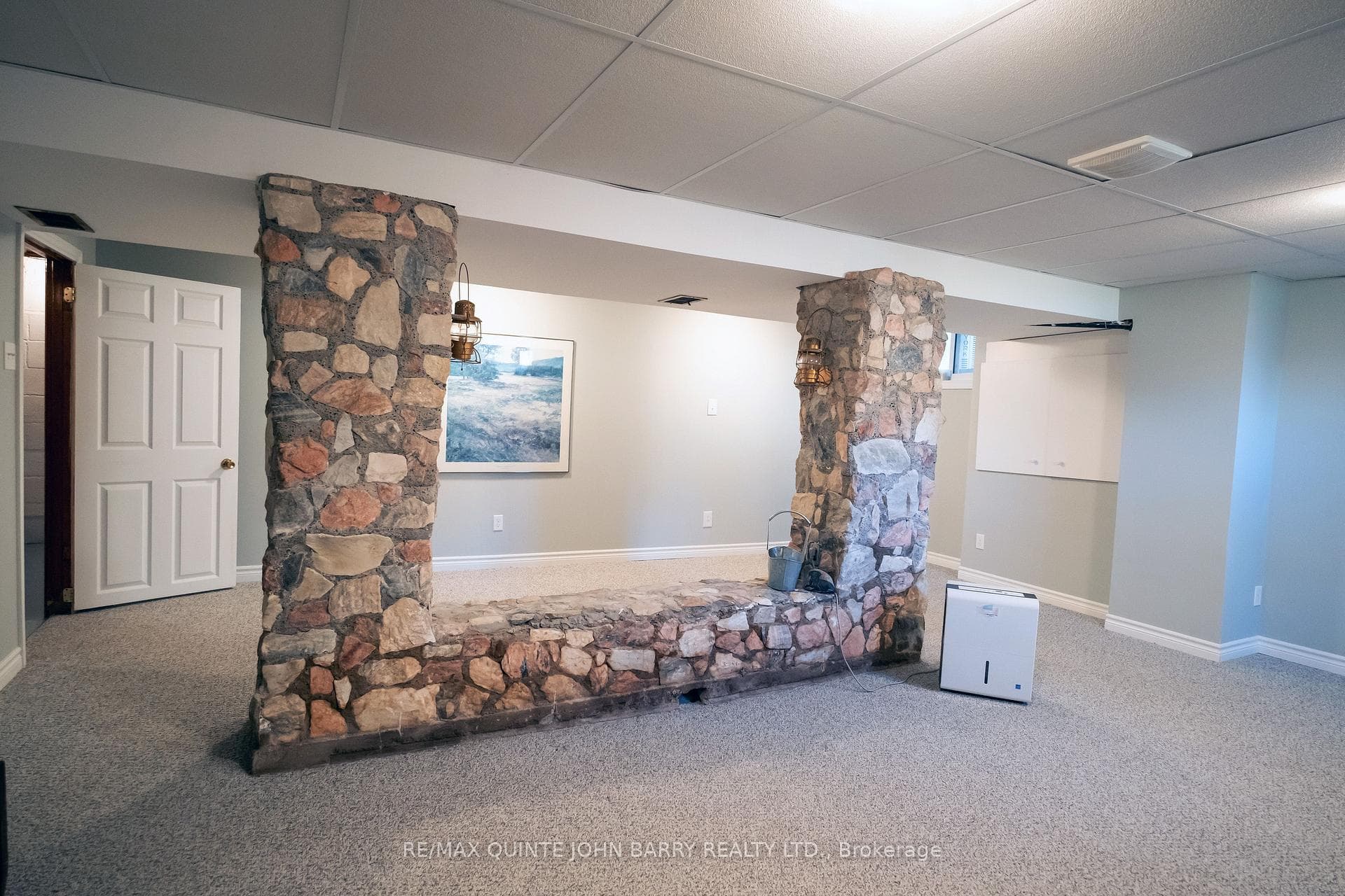 34 Southview Avenue photo 26