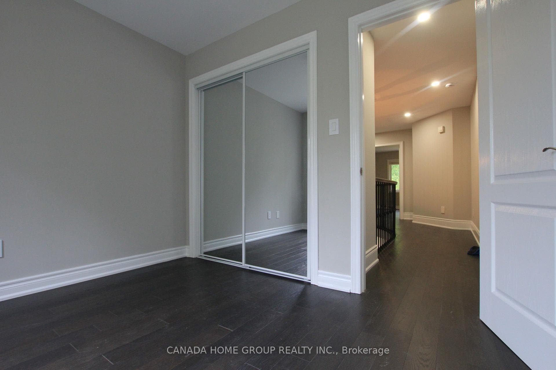 129 Creek Path Avenue photo 20