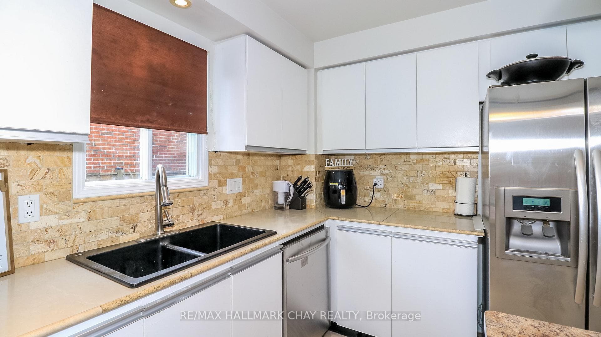 182 KOZLOV Street photo 17