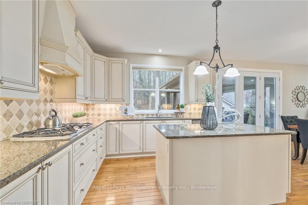 44 ARBORGLEN Drive photo 16