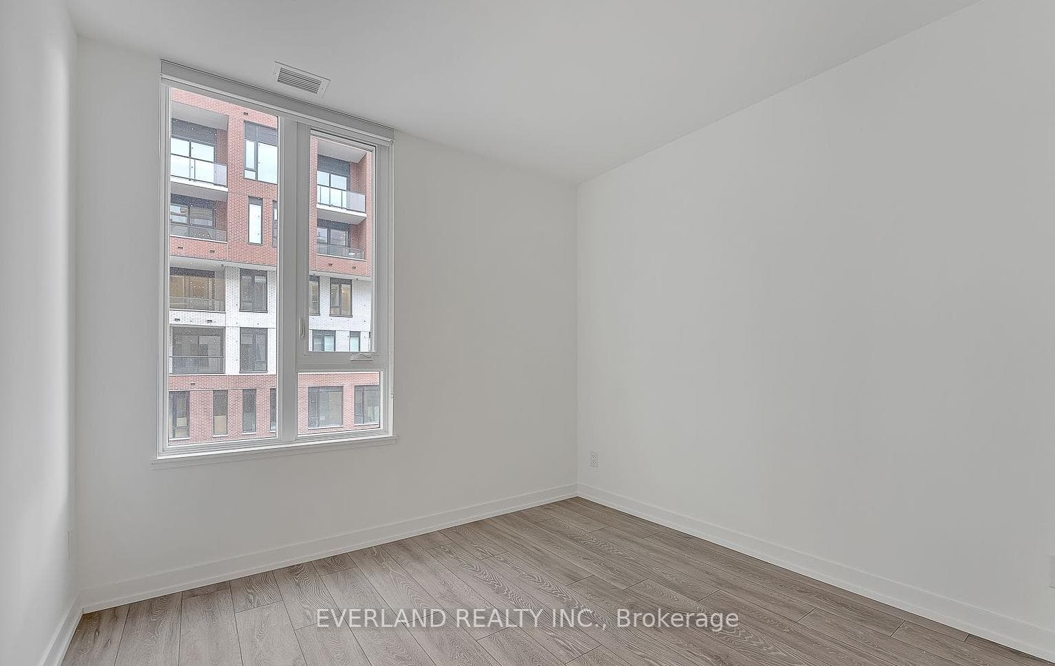 3100 keele Street Unit 304 photo 3