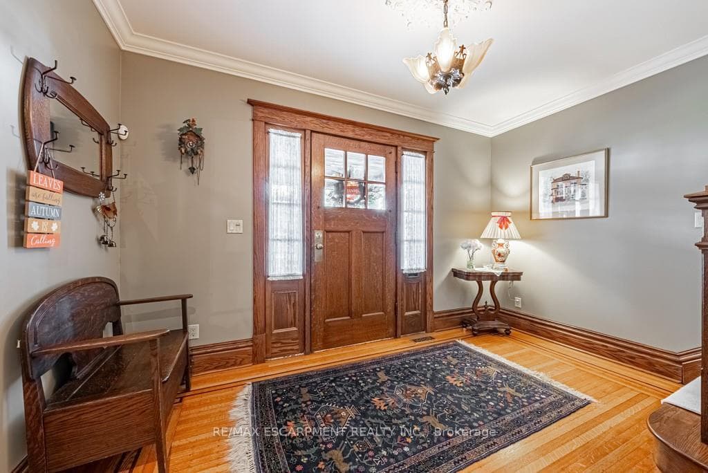 226 Mountain Park Avenue photo 3