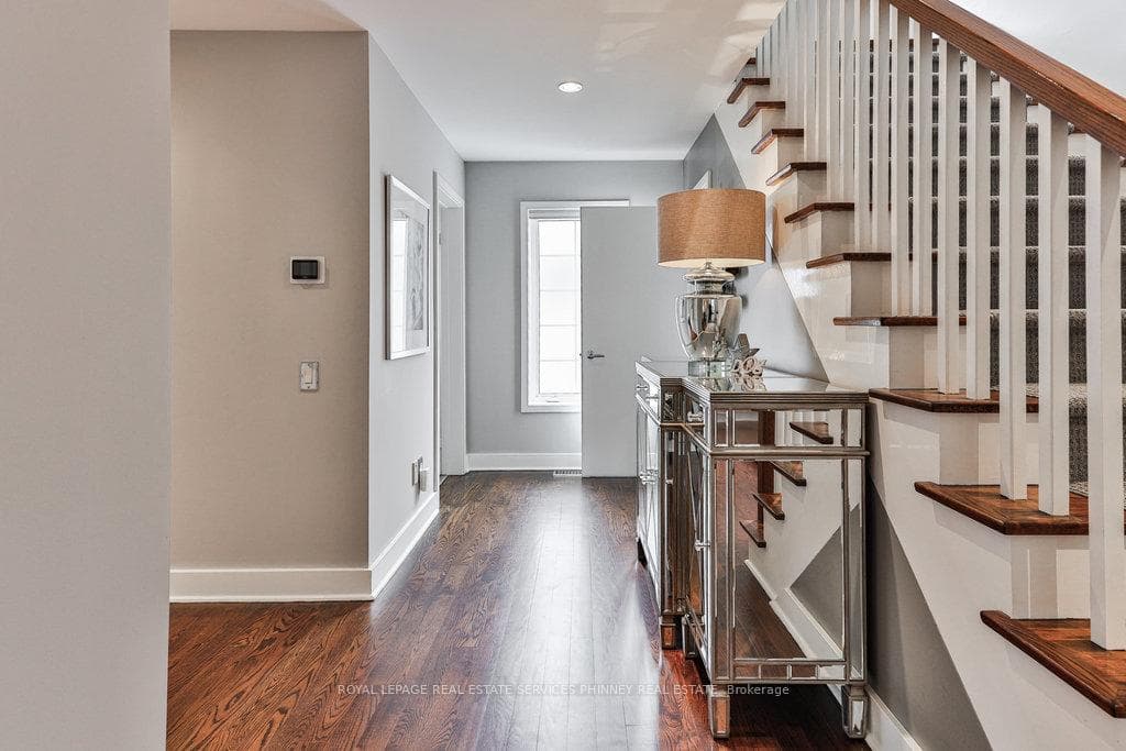 881 Goodwin Road photo 13