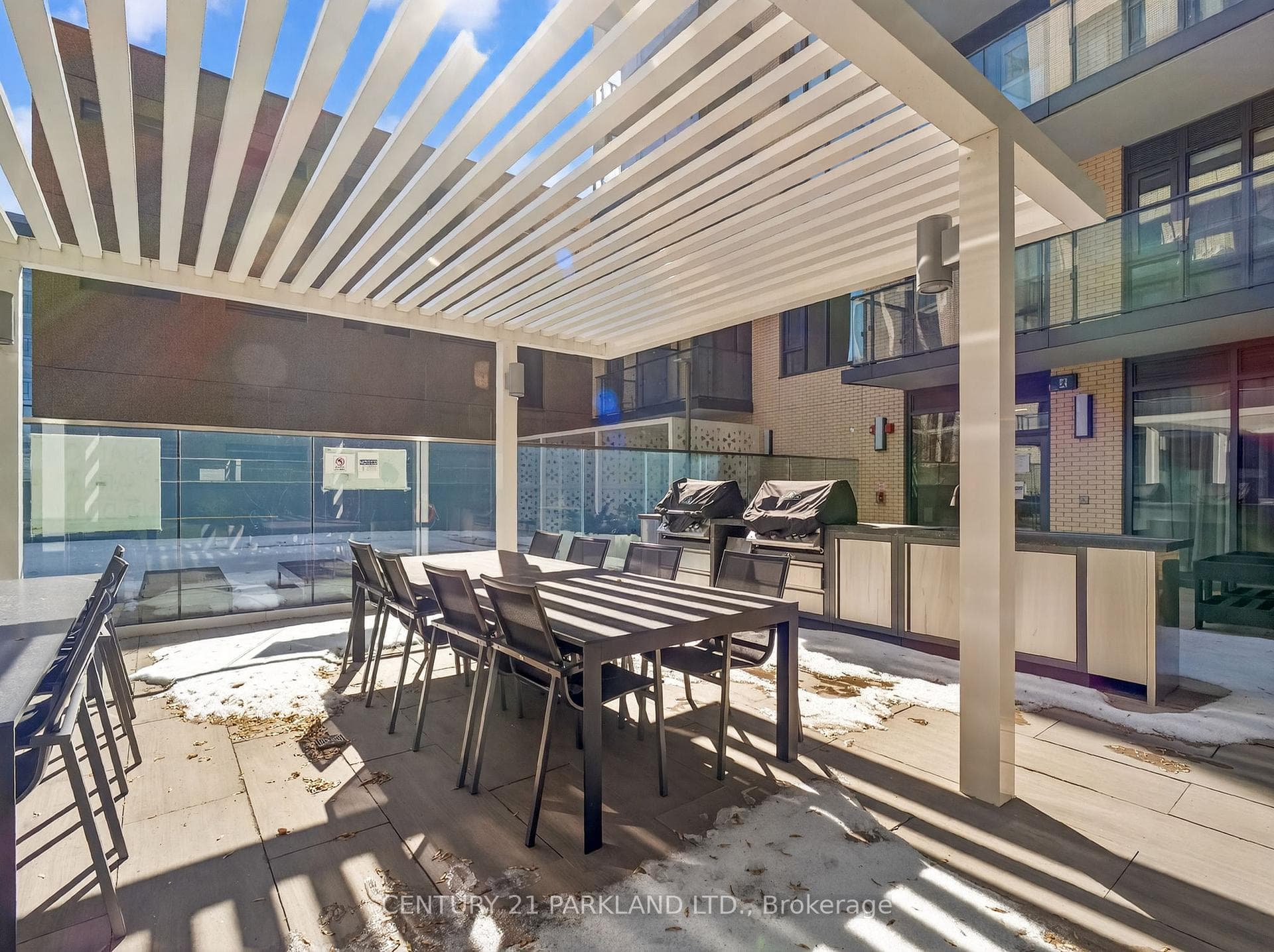 543 Richmond Street Unit 301 photo 23