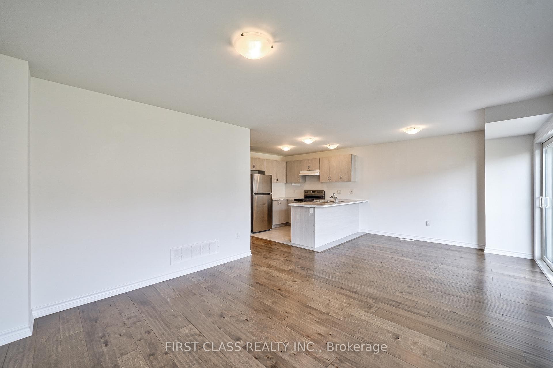 73 Alaskan Heights photo 21