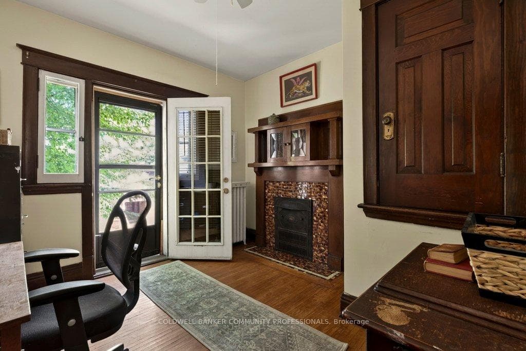 111 Spadina Avenue photo 32