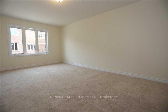 48 Falconridge Terrace photo 9