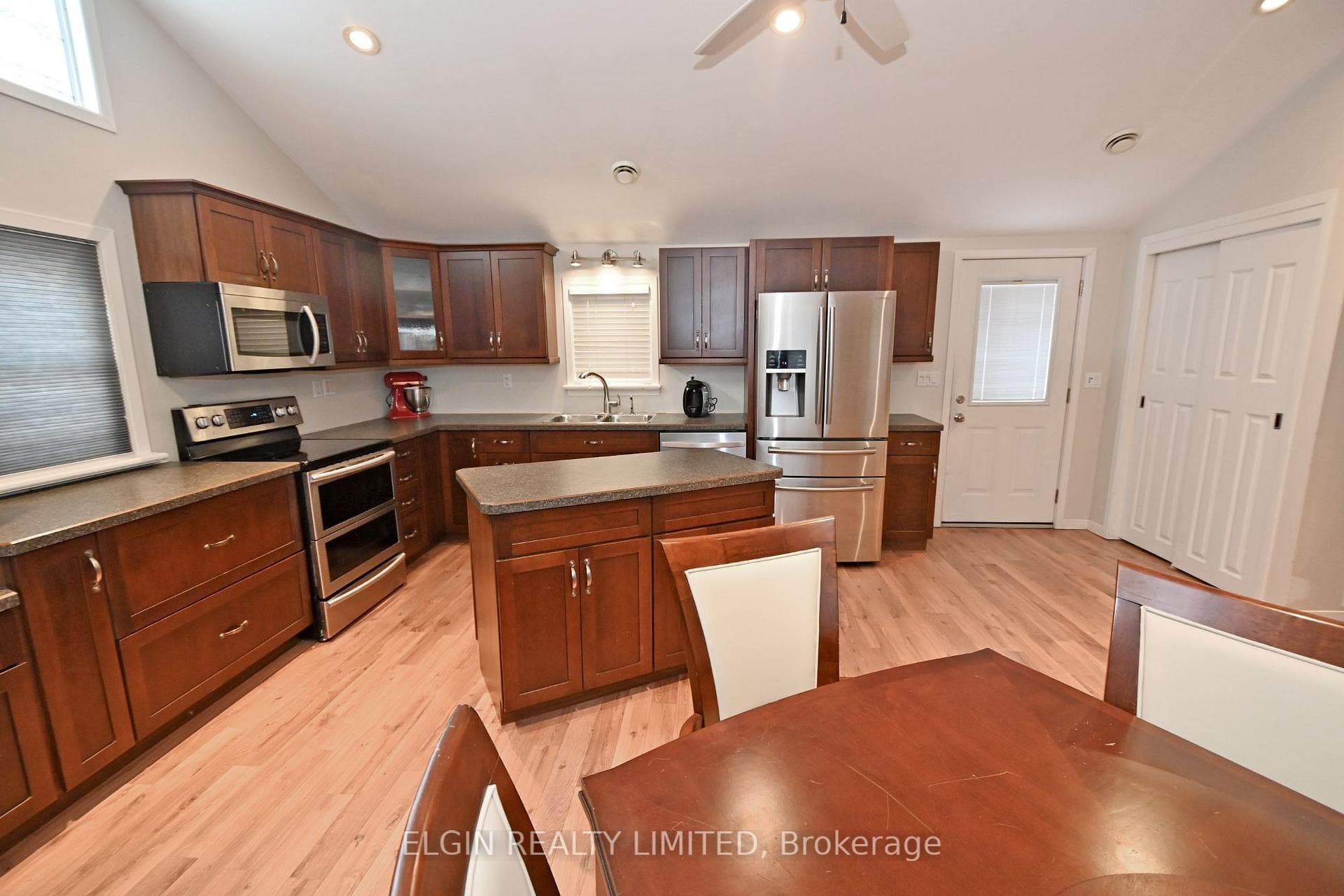 3197 LINDLEY Street photo 25