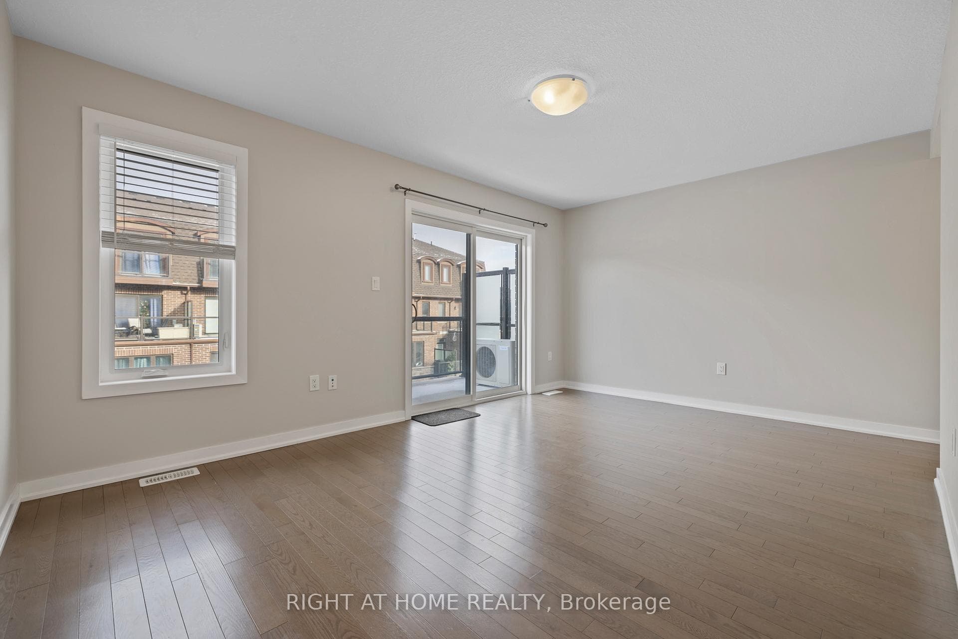 445 Ontario Street Unit 56 photo 9