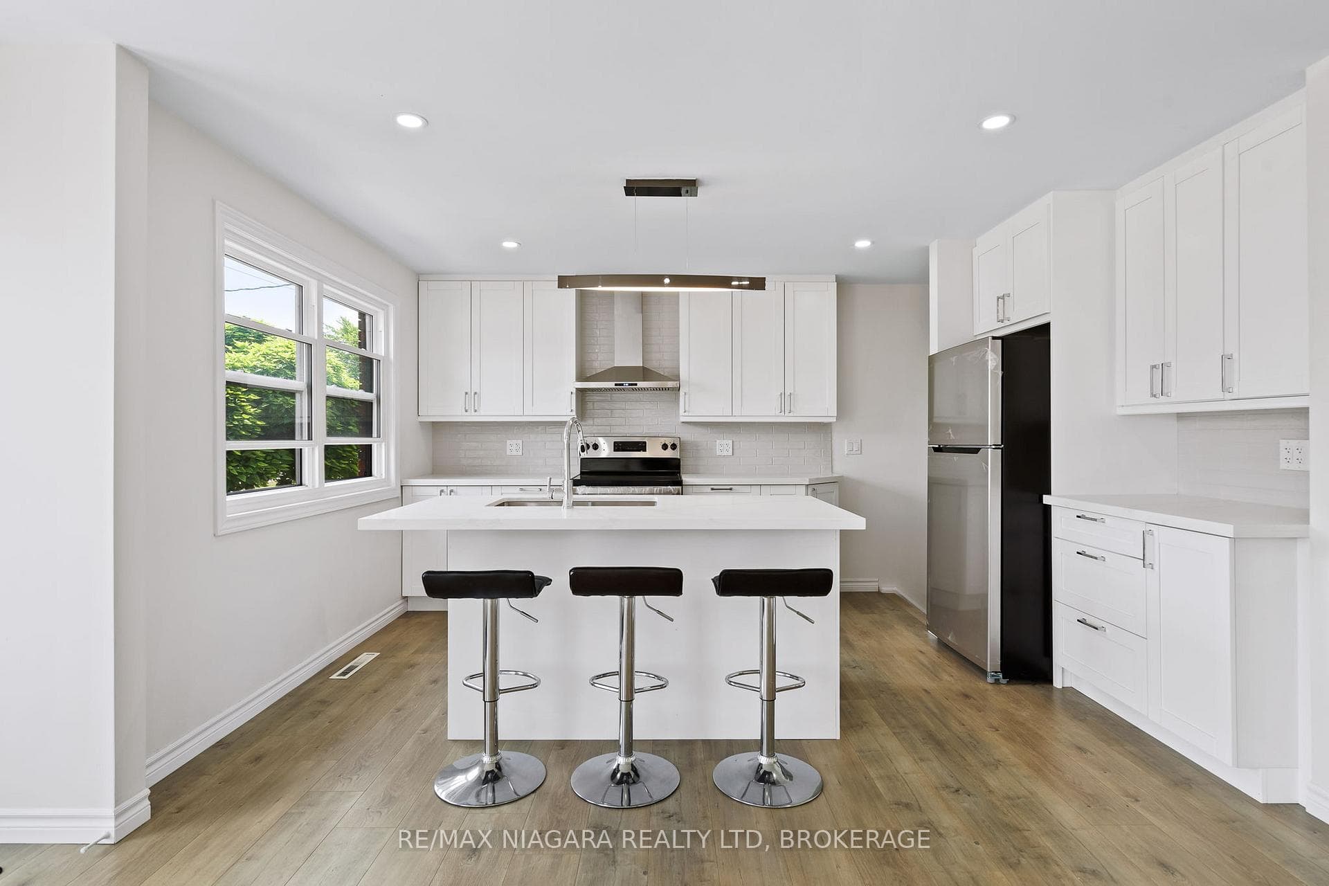53 Collier Road photo 5
