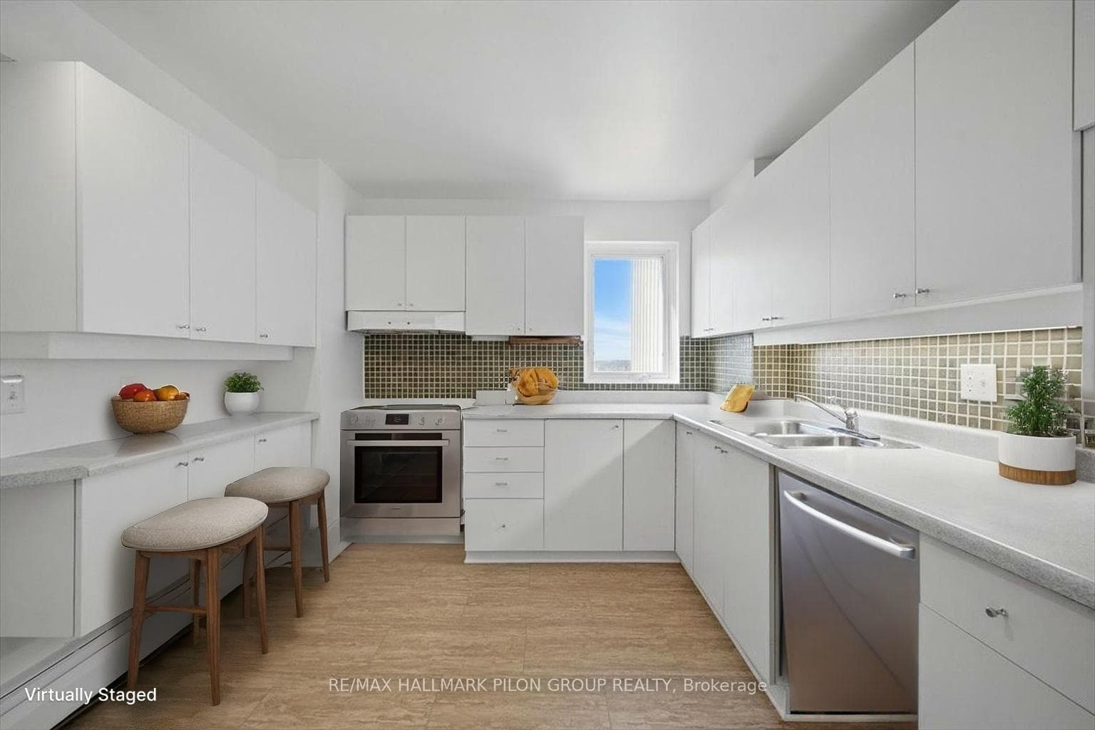 1081 Ambleside Drive Unit 1507 photo 5