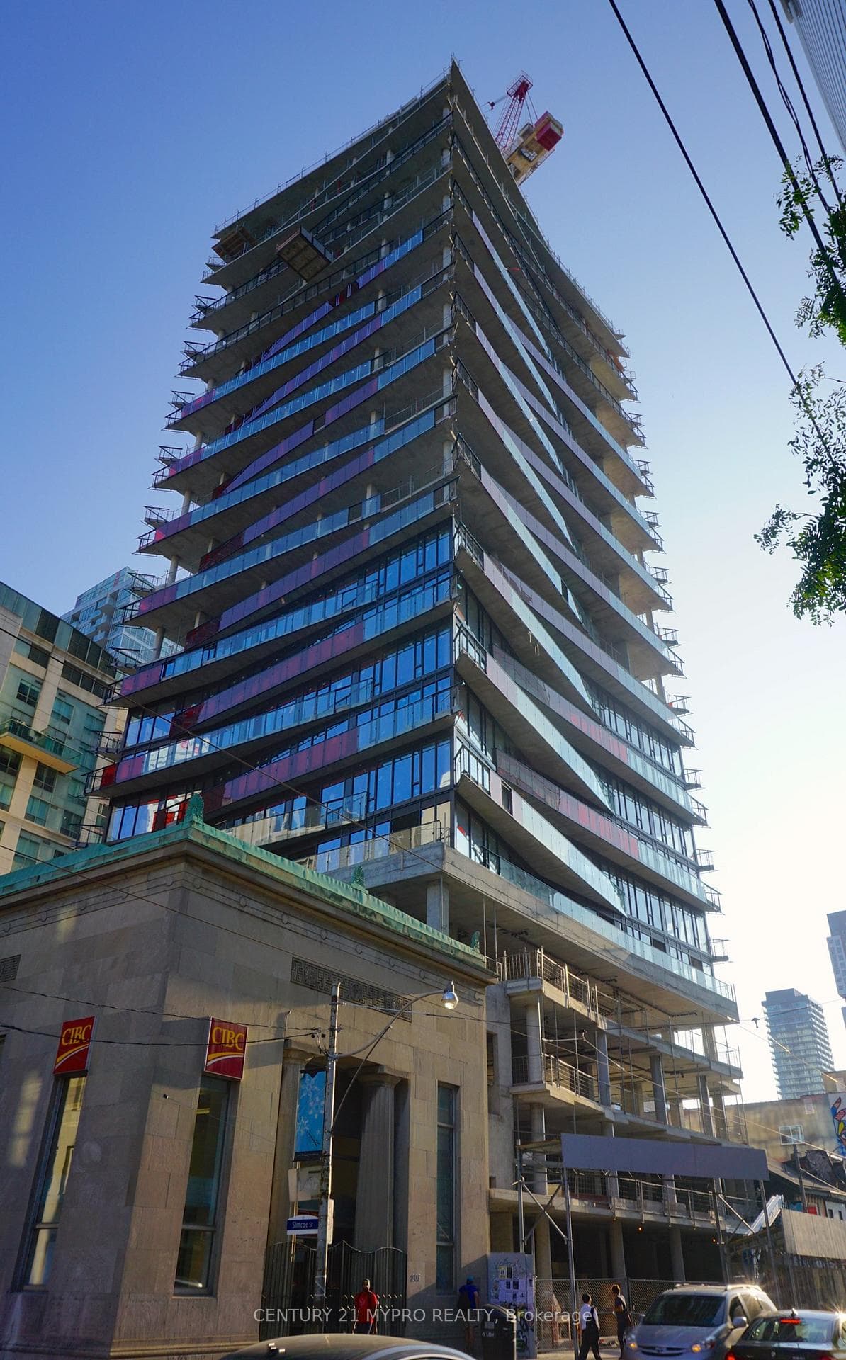 215 Queen Street Unit 810 photo 6