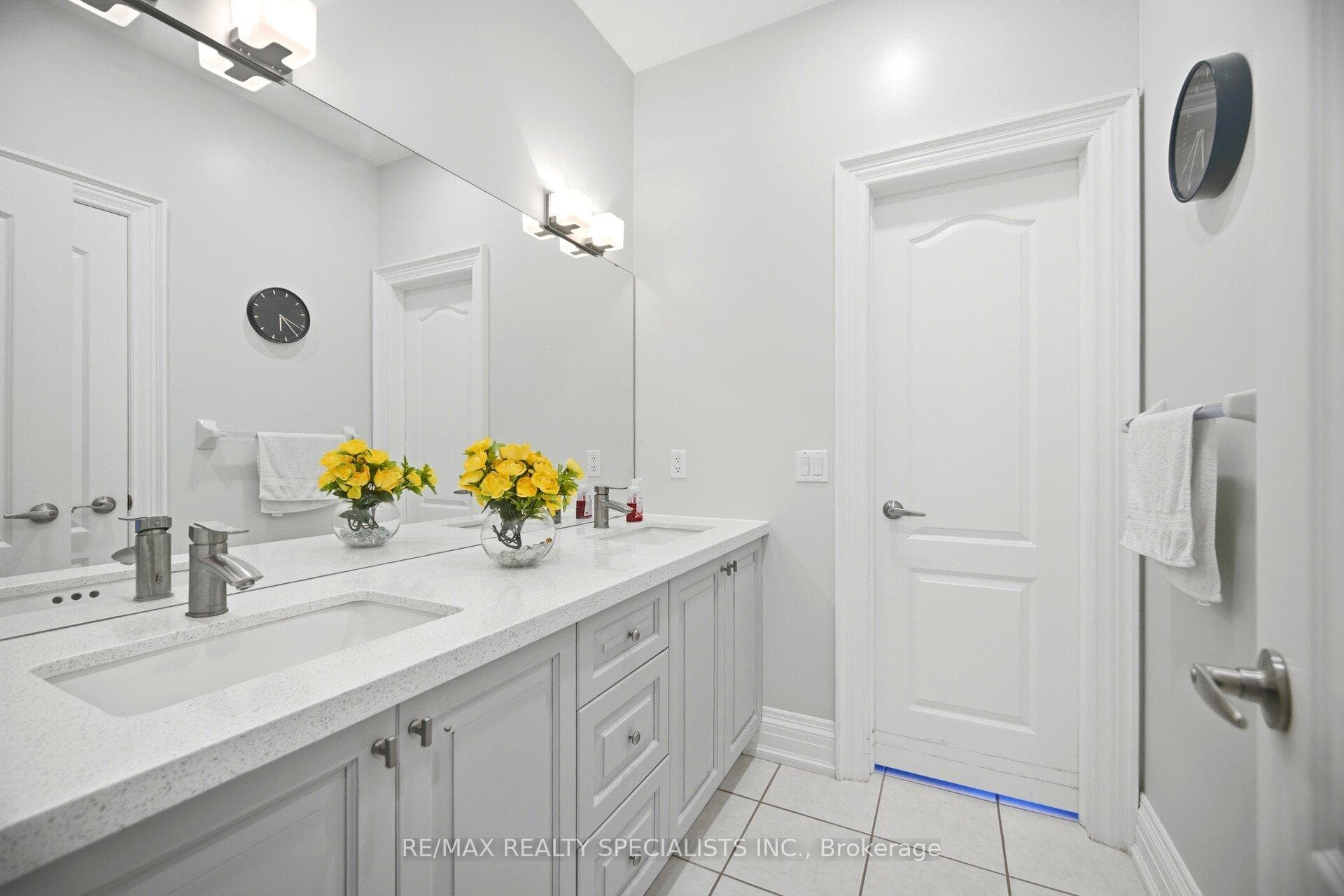 10 Valley Hill Drive photo 28