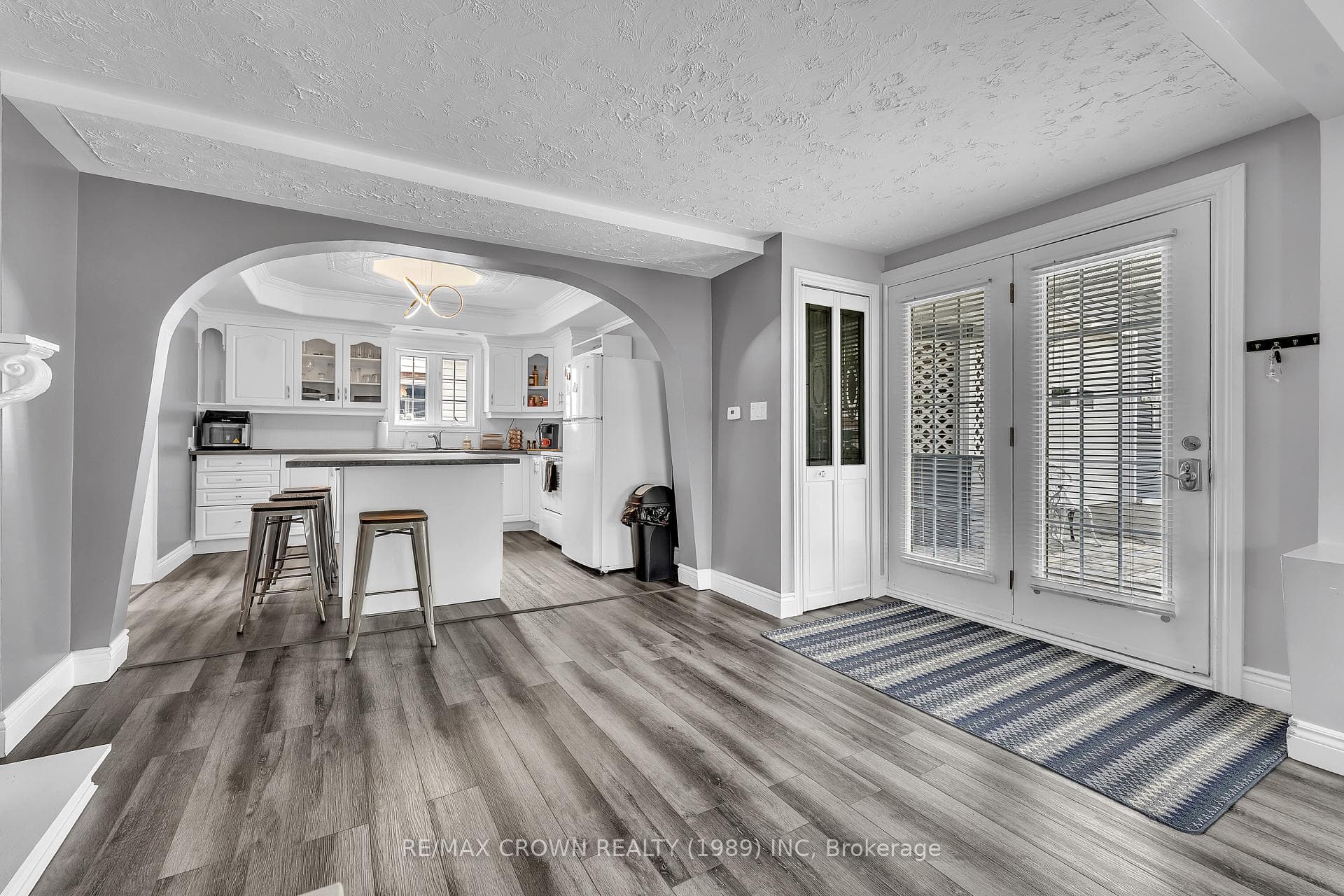 274 Belanger Street photo 7